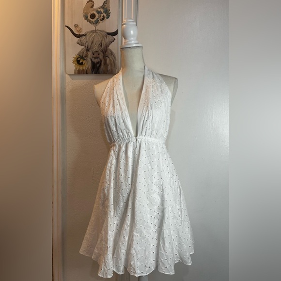 Zara White Backless Dress - Picture 6 of 8